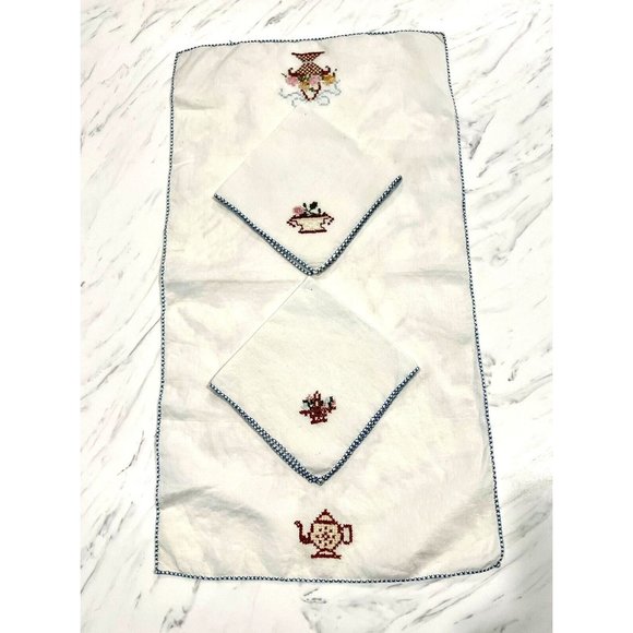 Vintage 2 Cocktail Napkins & Table Runner Cross Stitch Embroidery Teapot Floral - Picture 2 of 7